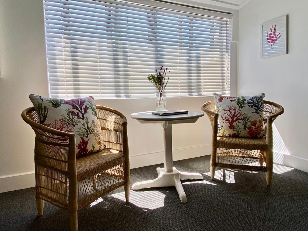 Hermanus Waterfront Apartment Zimmer foto